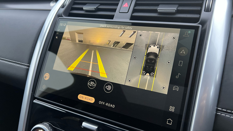 Land Rover Discovery 3.0 D300 Metropolitan Edition 5dr Auto Diesel Station Wagon